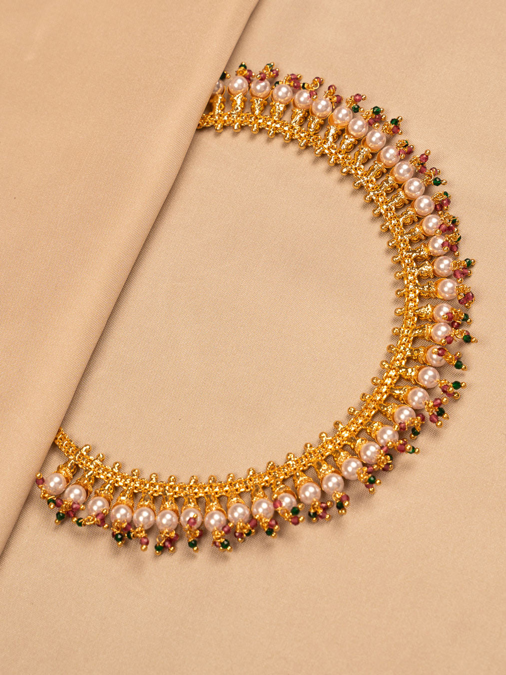 Pearl Choker Necklace with Multicolor Beads