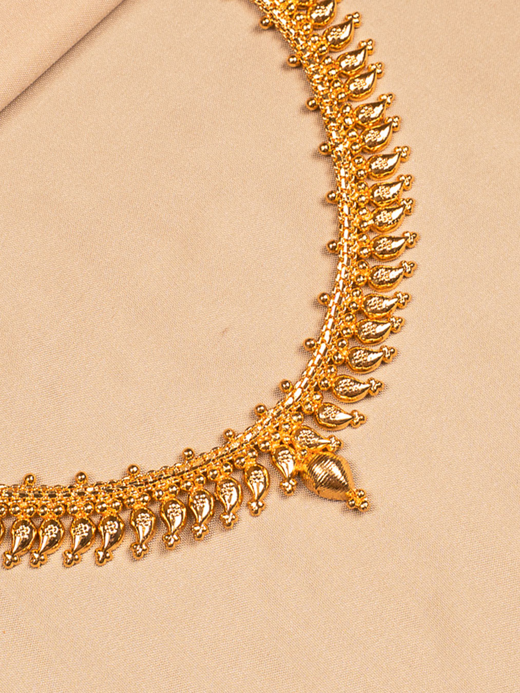 Antique Gold Paisley Choker Necklace