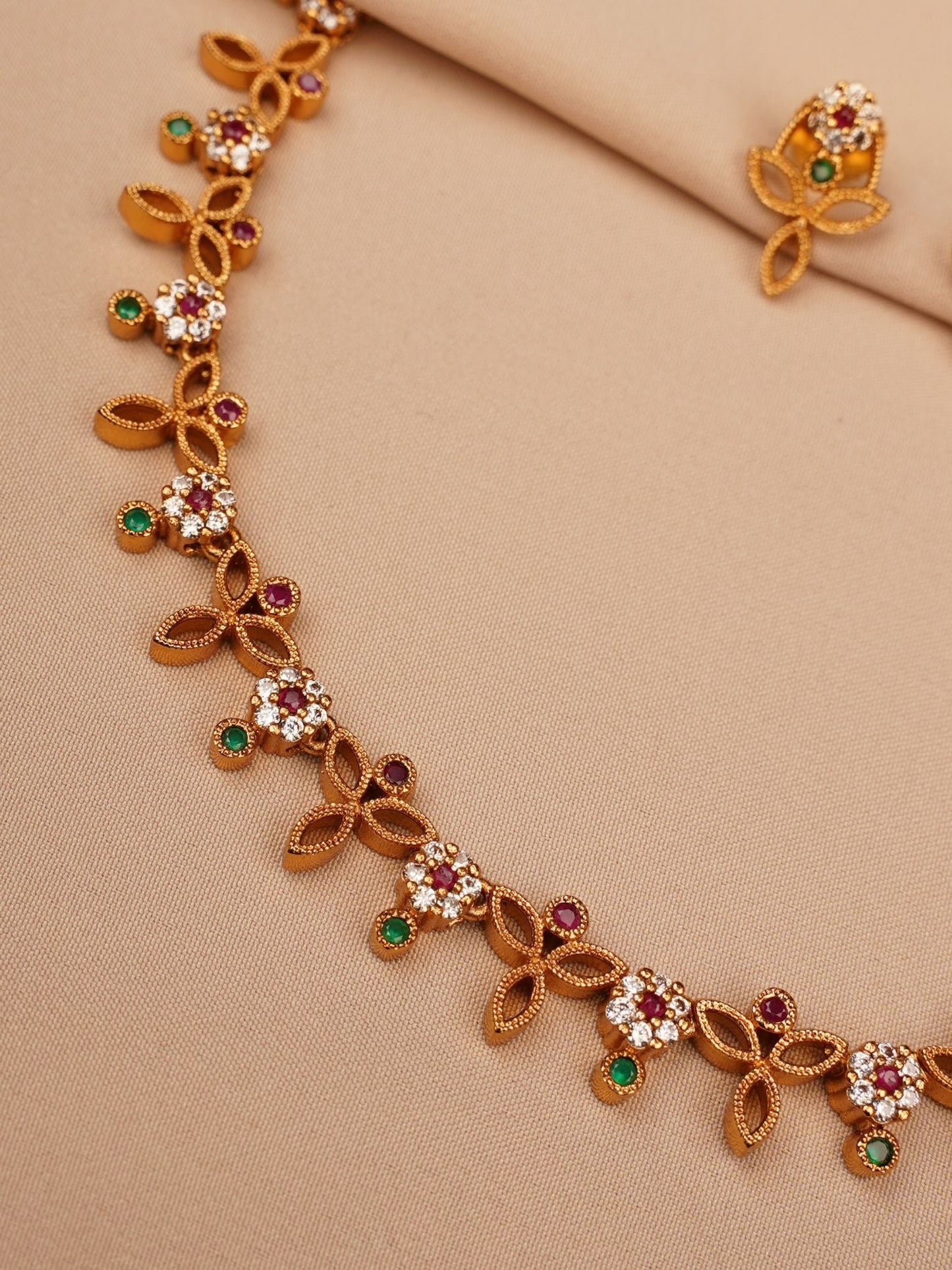 Ruby–Emerald Blossom Necklace & Earrings Set