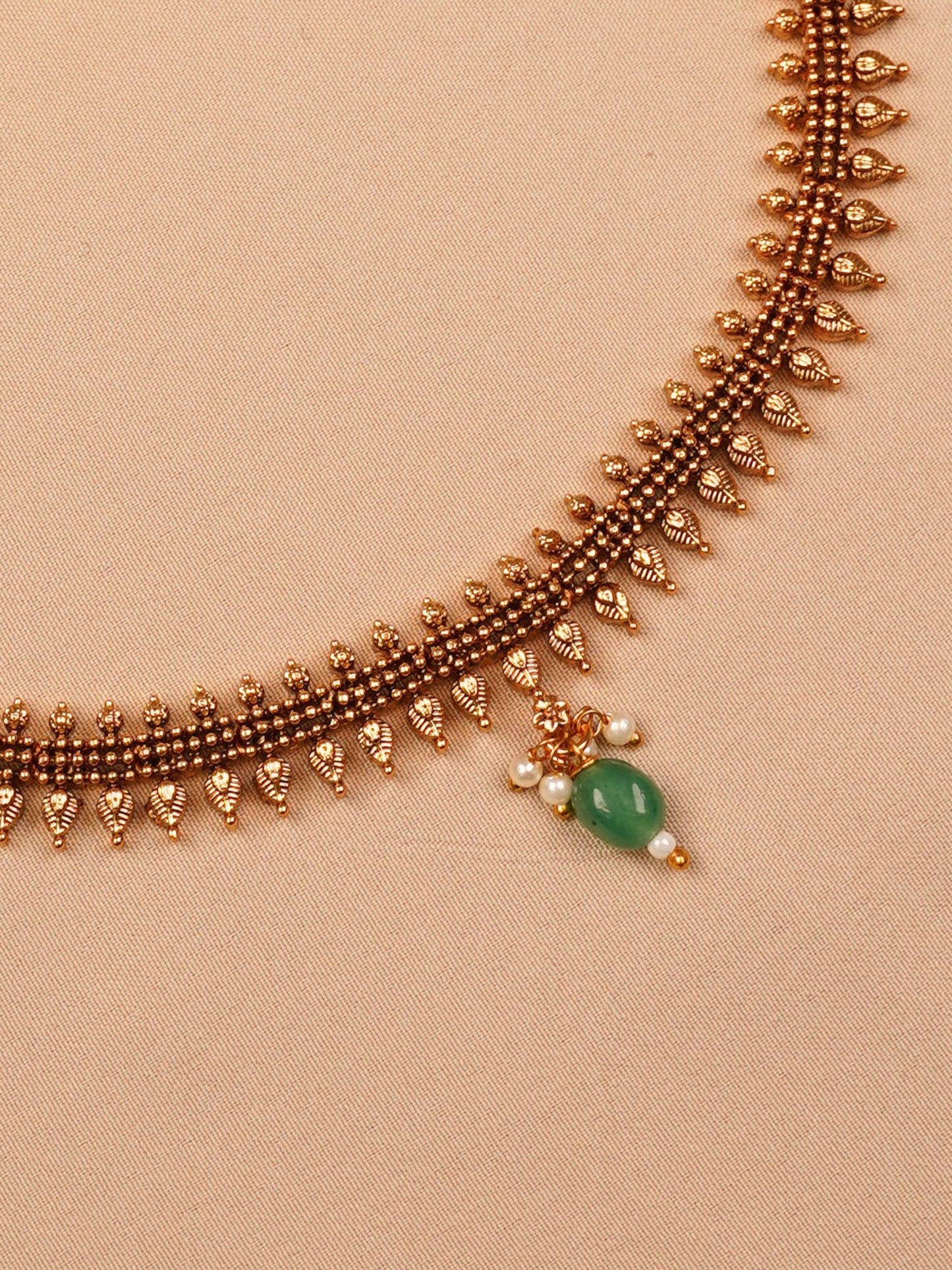 Royal Leafdrop Necklace Set