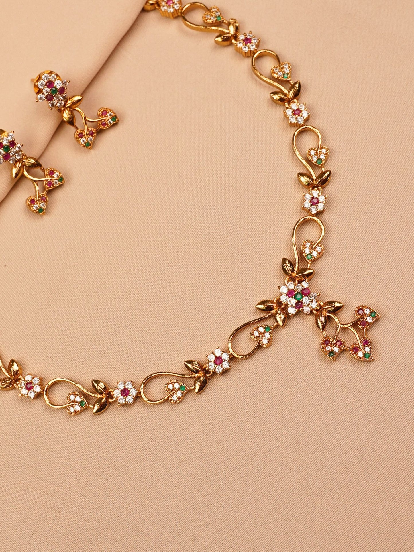 Floral Petite Crystal Necklace Set