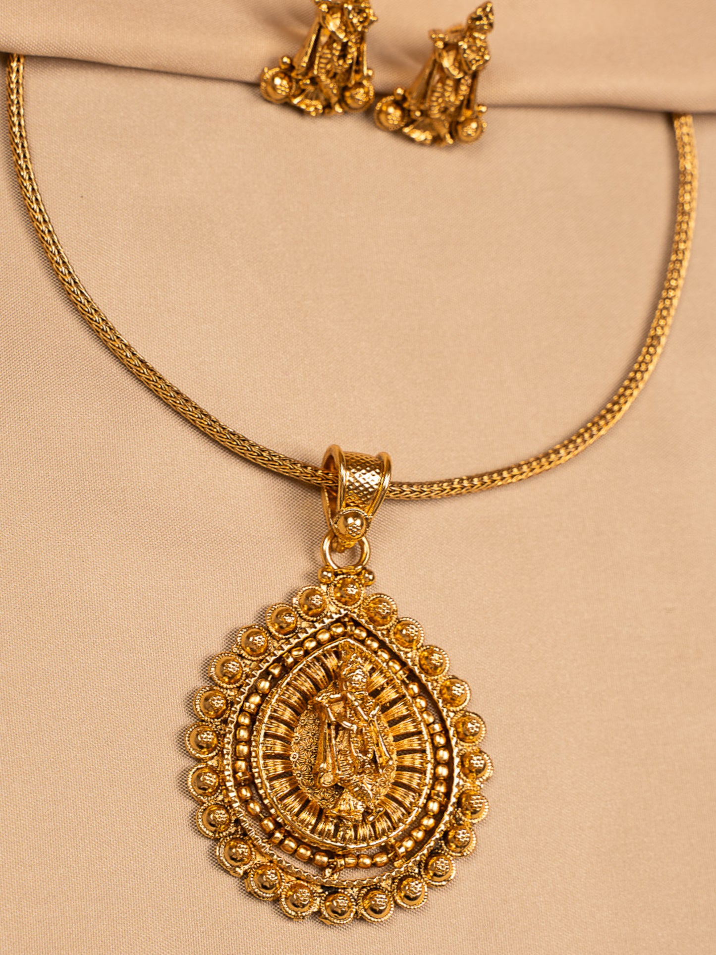 Lakshmi Devi Temple Pendant Set – Antique Gold Finish