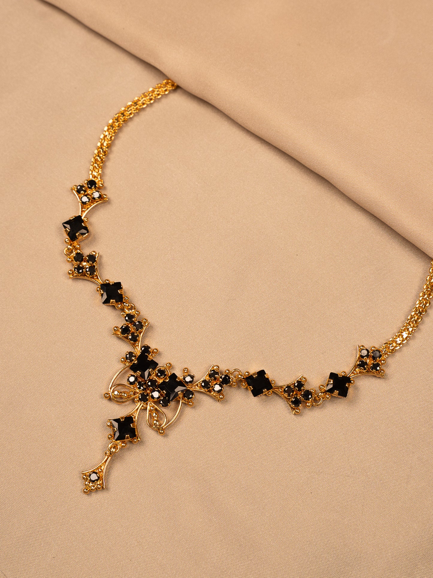 Statement Black Stone Gold Necklace with Intricate Design