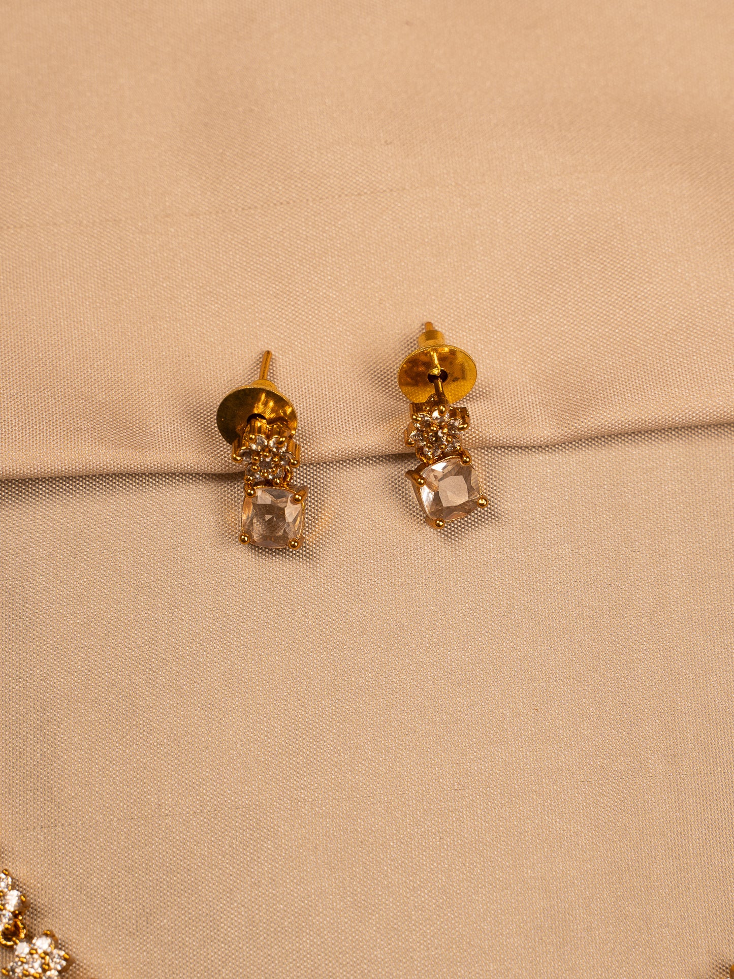 Floral Crystal Gold Necklace Set with Stud Earrings