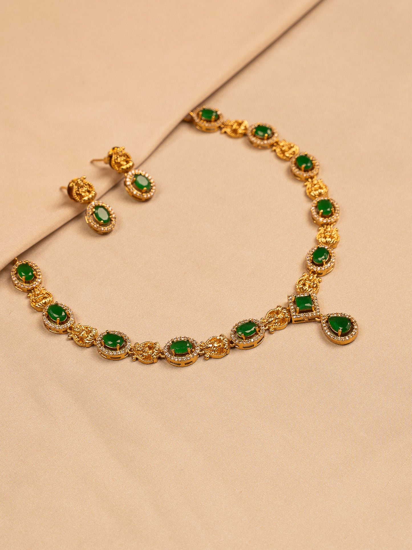 Elegant Green Stone Necklace Set with Gold Filigree Accents