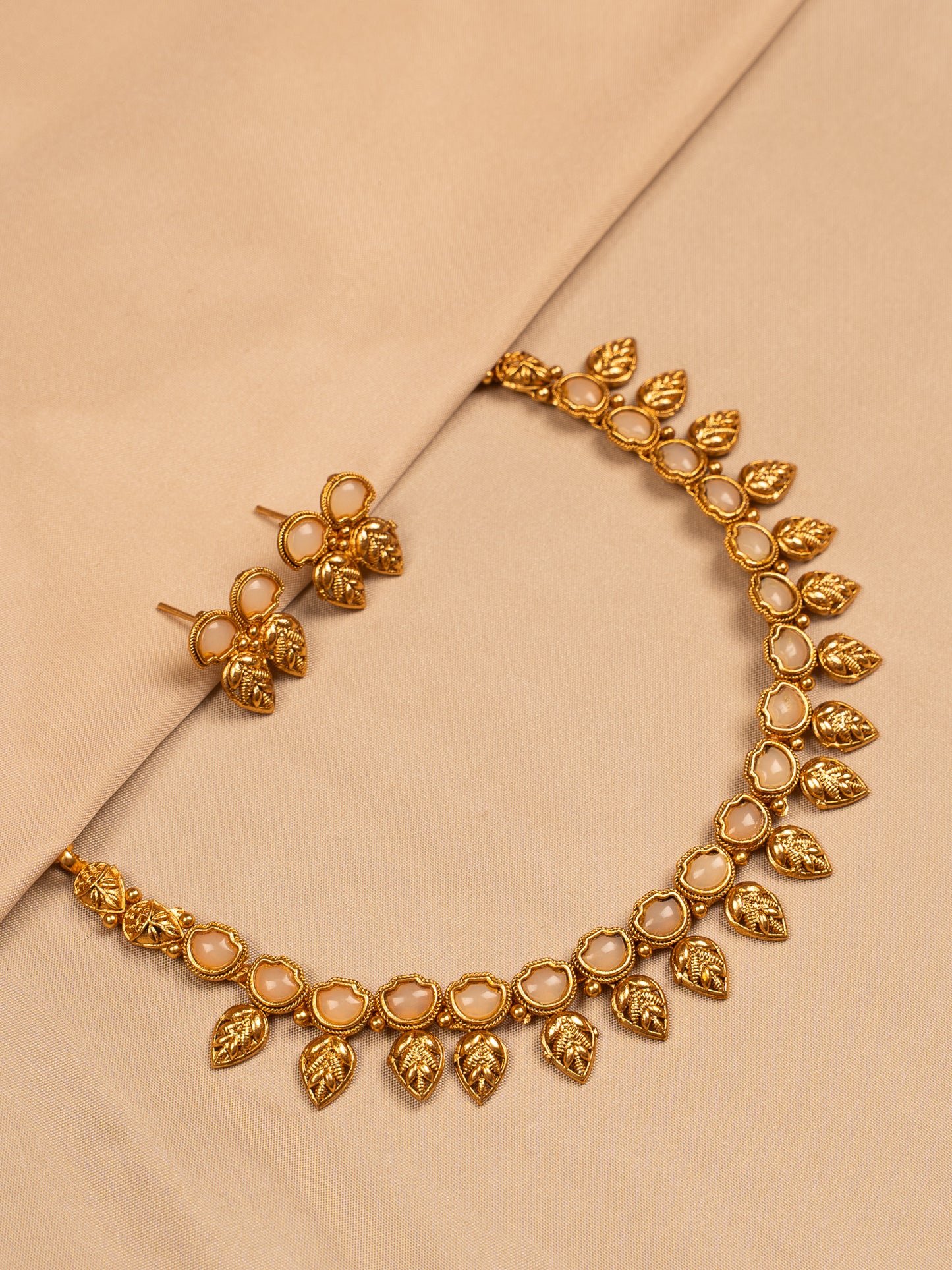 Antique Gold Leaf Necklace Set with Cream Stone Detailing