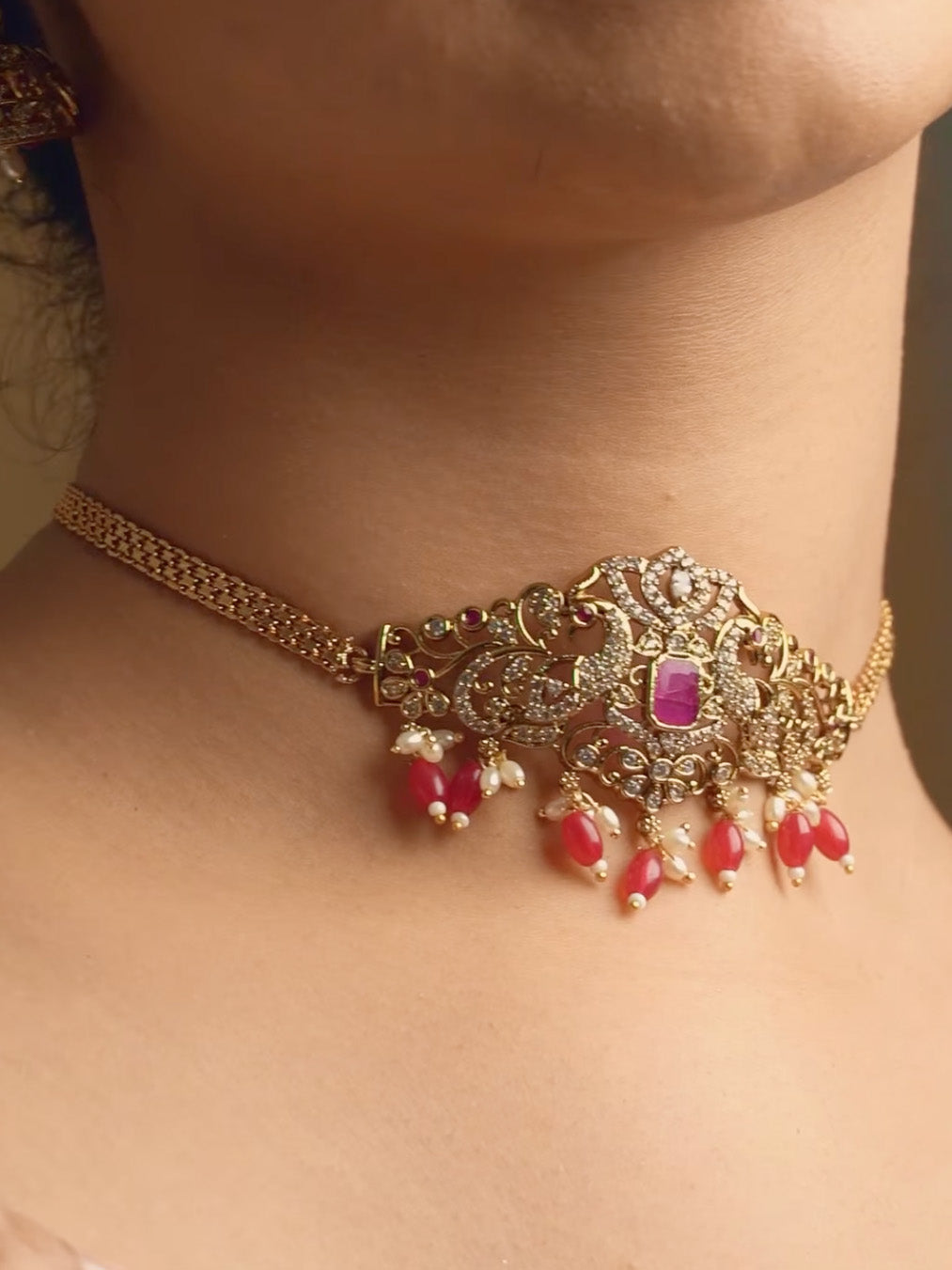 Elegant Red and white Stone Choker Necklace with Earring kc308
