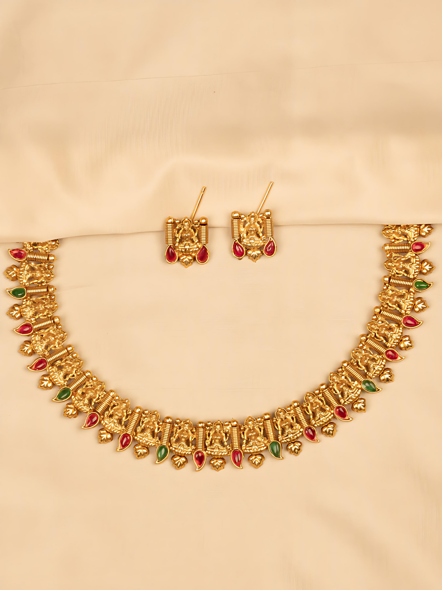 Lakshmi Designed Temple Jewellery – Traditional & Elegant KC568