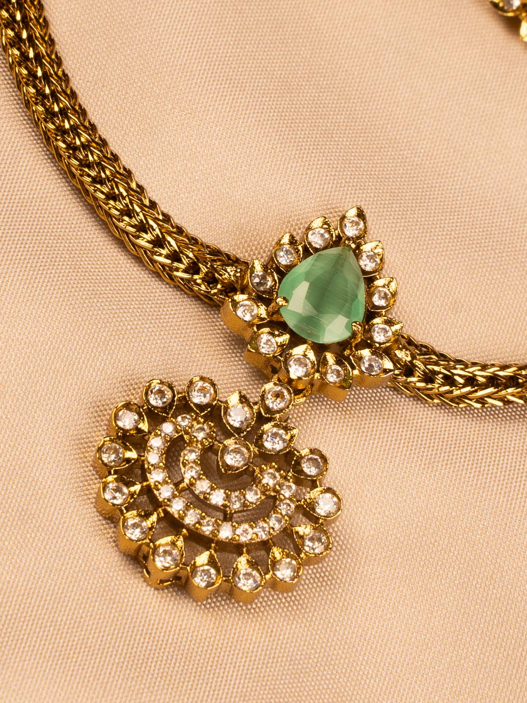 Elegant Green Stone Necklace for Weddings & Special Functions KC311