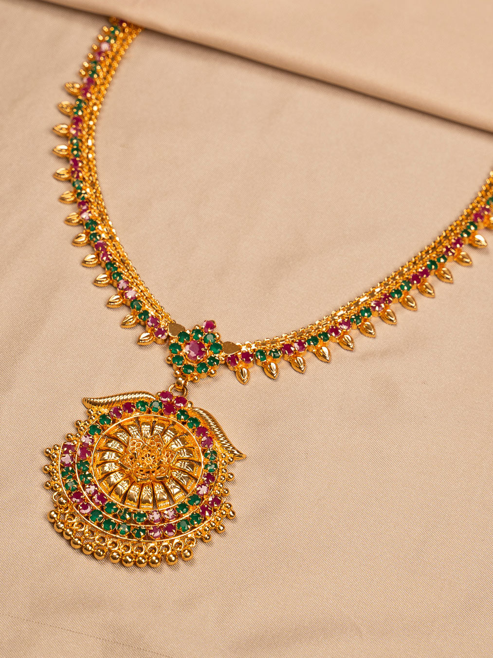 Traditional Mango Motif Necklace with Green & Red Stones