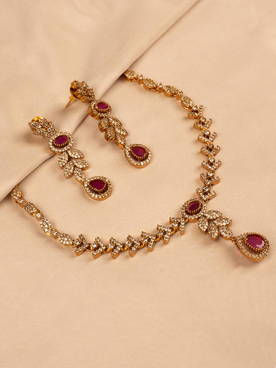 Elegant Red and White Stone Necklace KC315