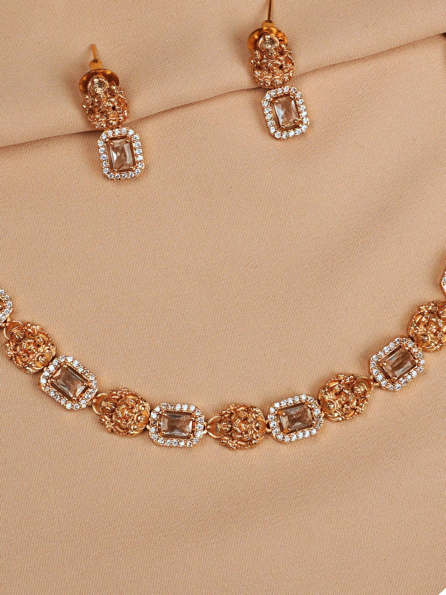 White Stone Necklace Set