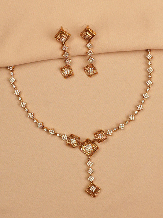 Geometric Glam Gold Necklace Set