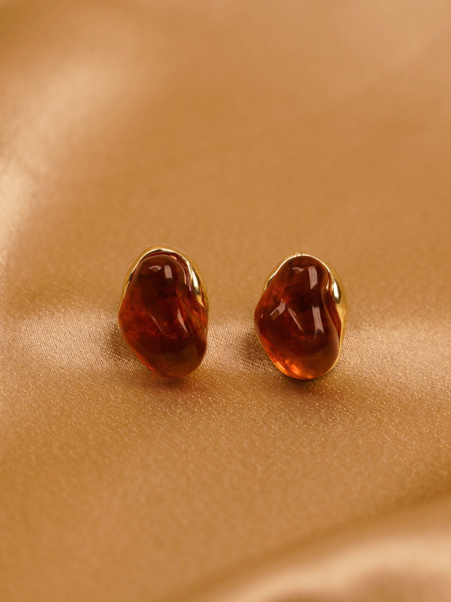 Amber Glow Stud Earrings