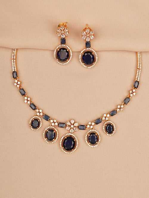 Nila Necklace Set