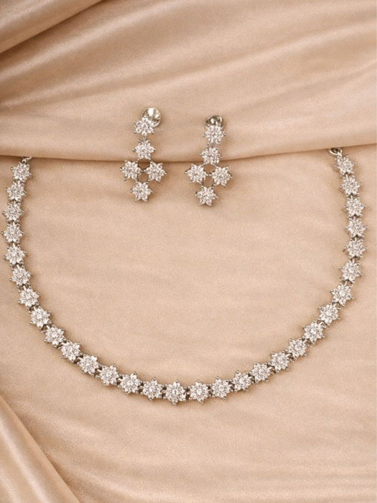 Snow Bloom Crystal Necklace Set