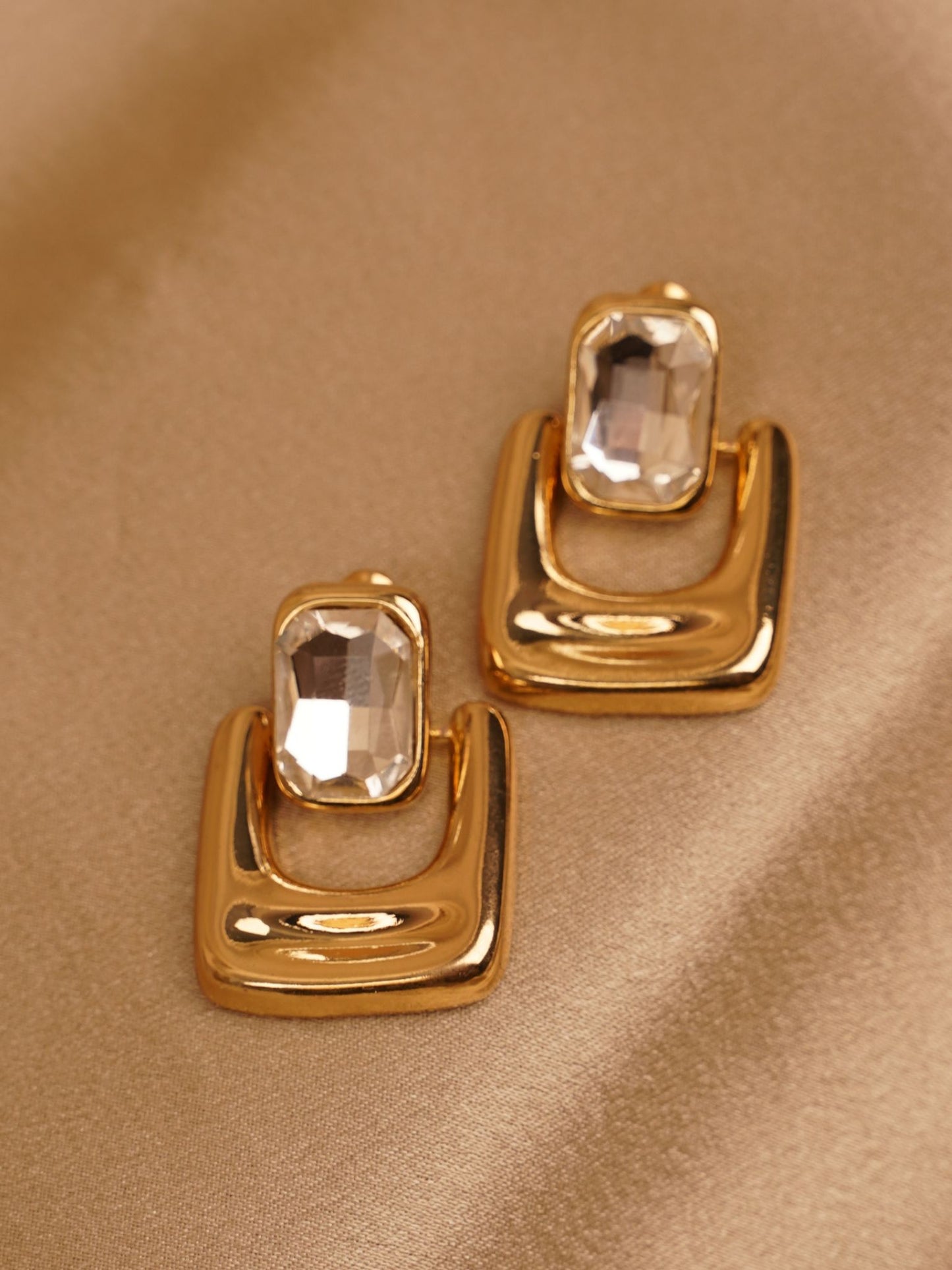 Kaithra Regal Frame Crystal Drop Earrings