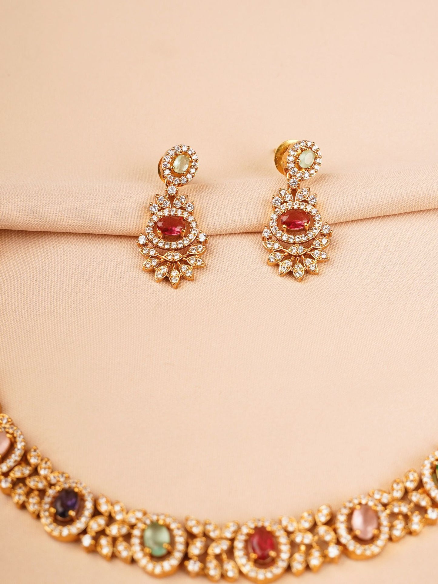 Multicolour Crystal Necklace Set