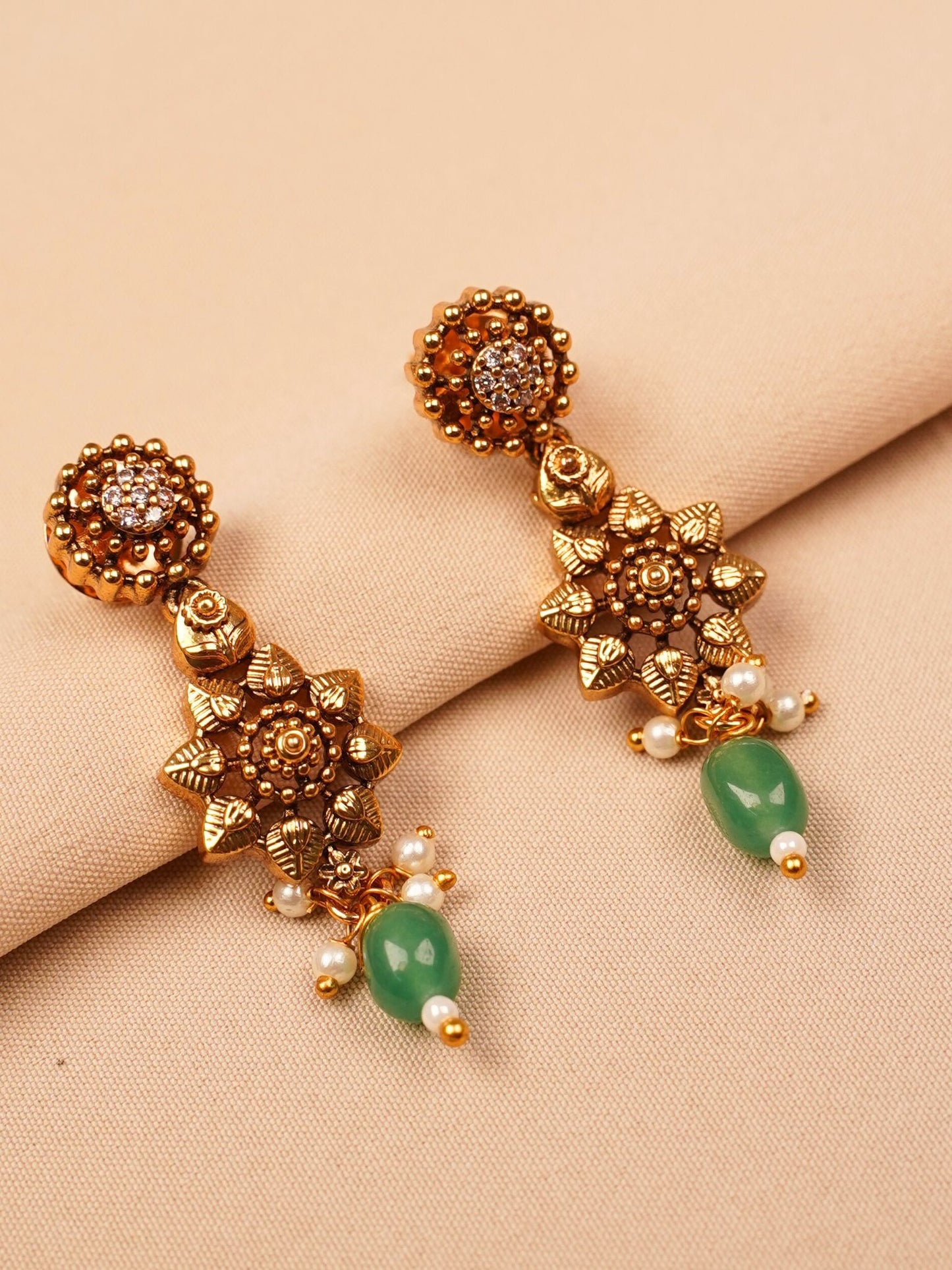 Royal Leafdrop Necklace Set