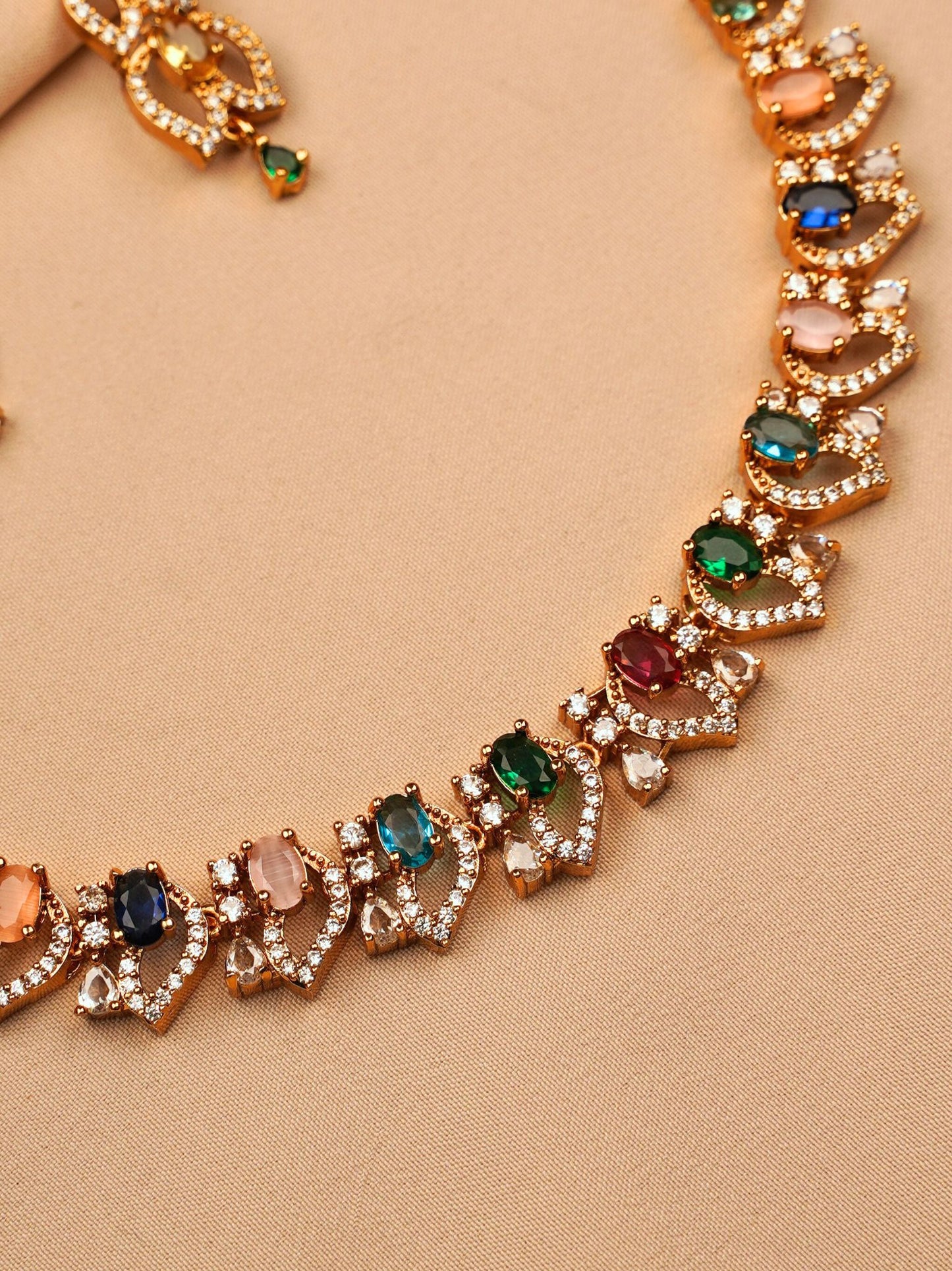 Royal Navaratna Grace Necklace Set