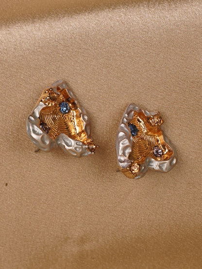 Regal Heart Textured Stud Earrings