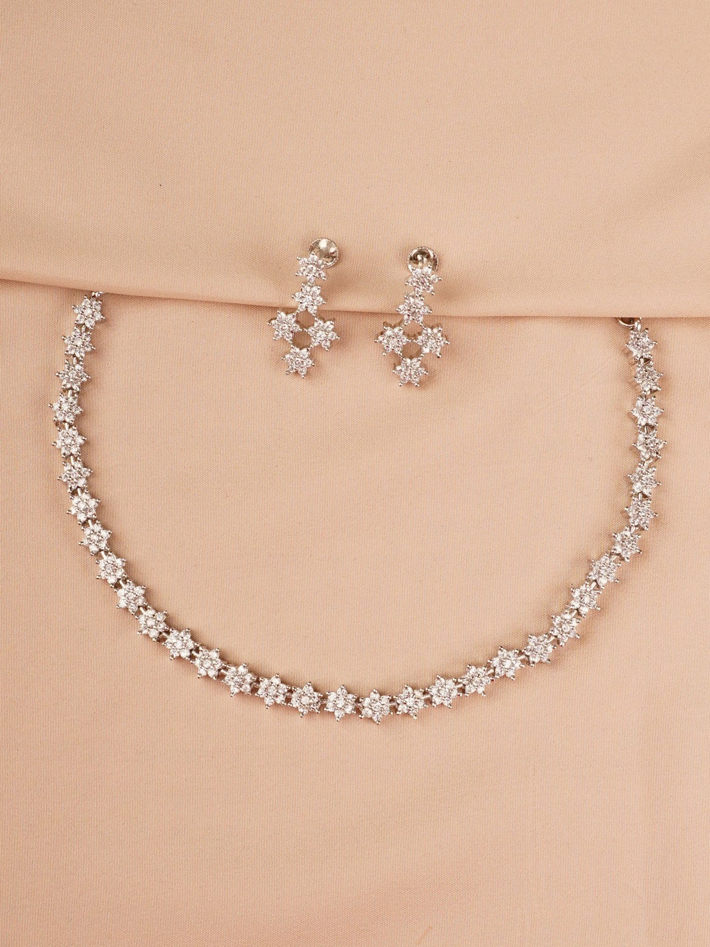 Snow Bloom Crystal Necklace Set