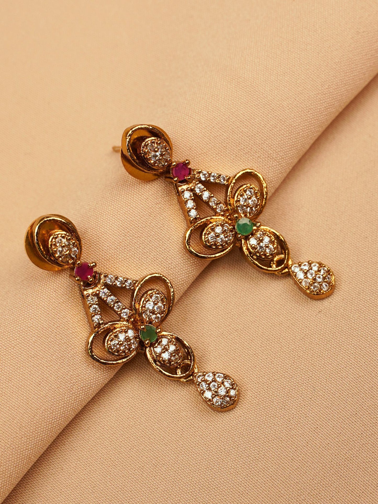 Floral Harmony Crystal Necklace Set