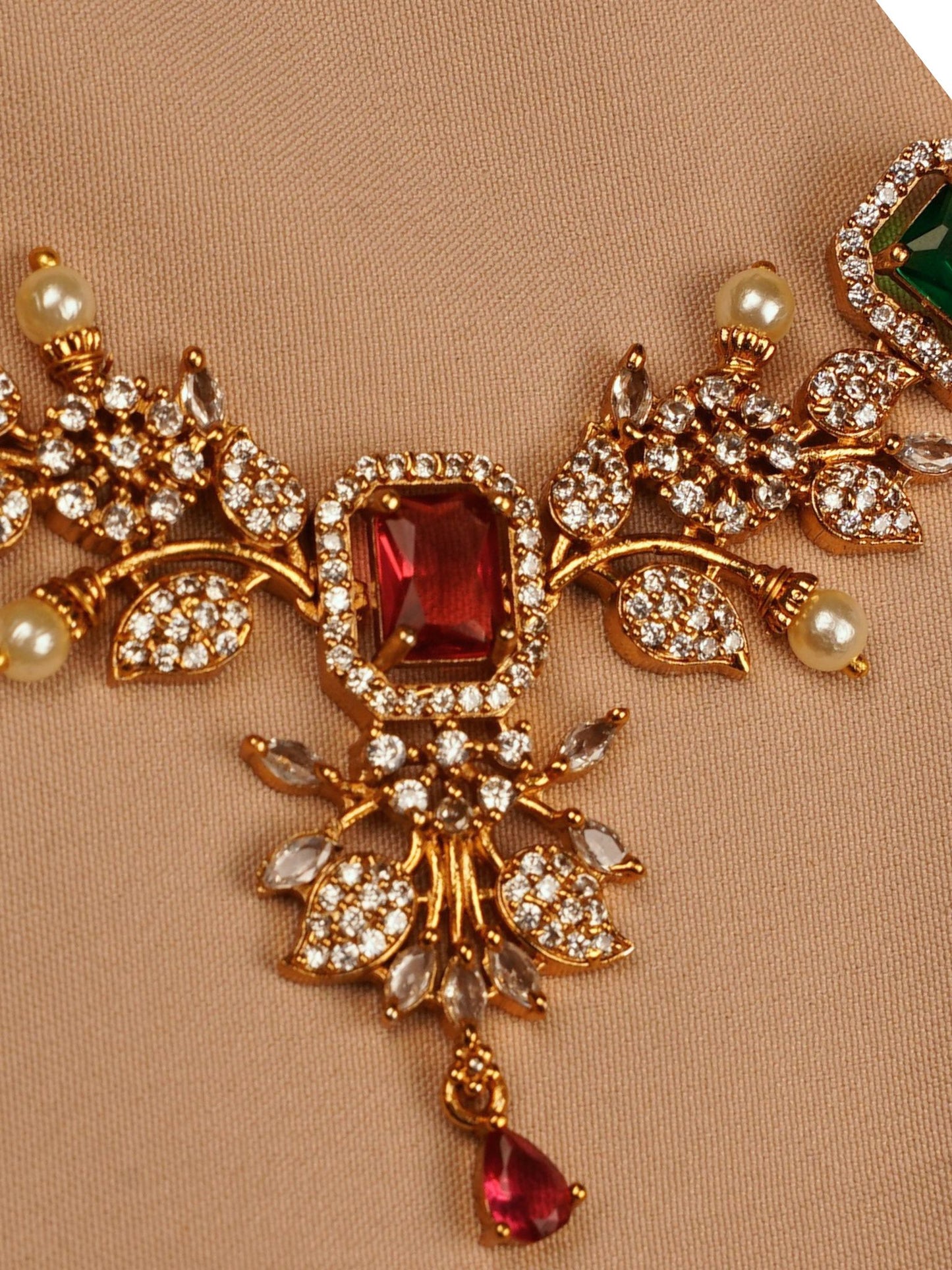 Emerald Green and Red Stone Necklace Set