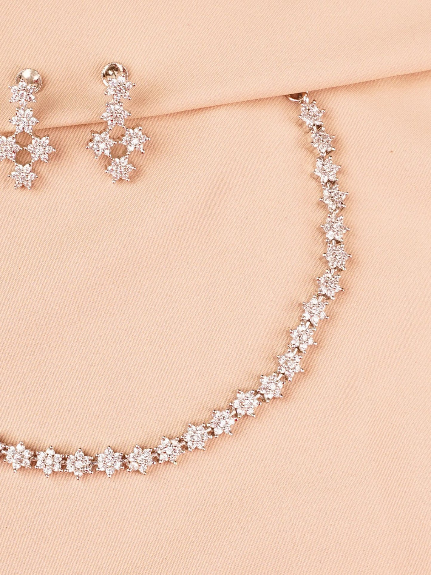 Snow Bloom Crystal Necklace Set