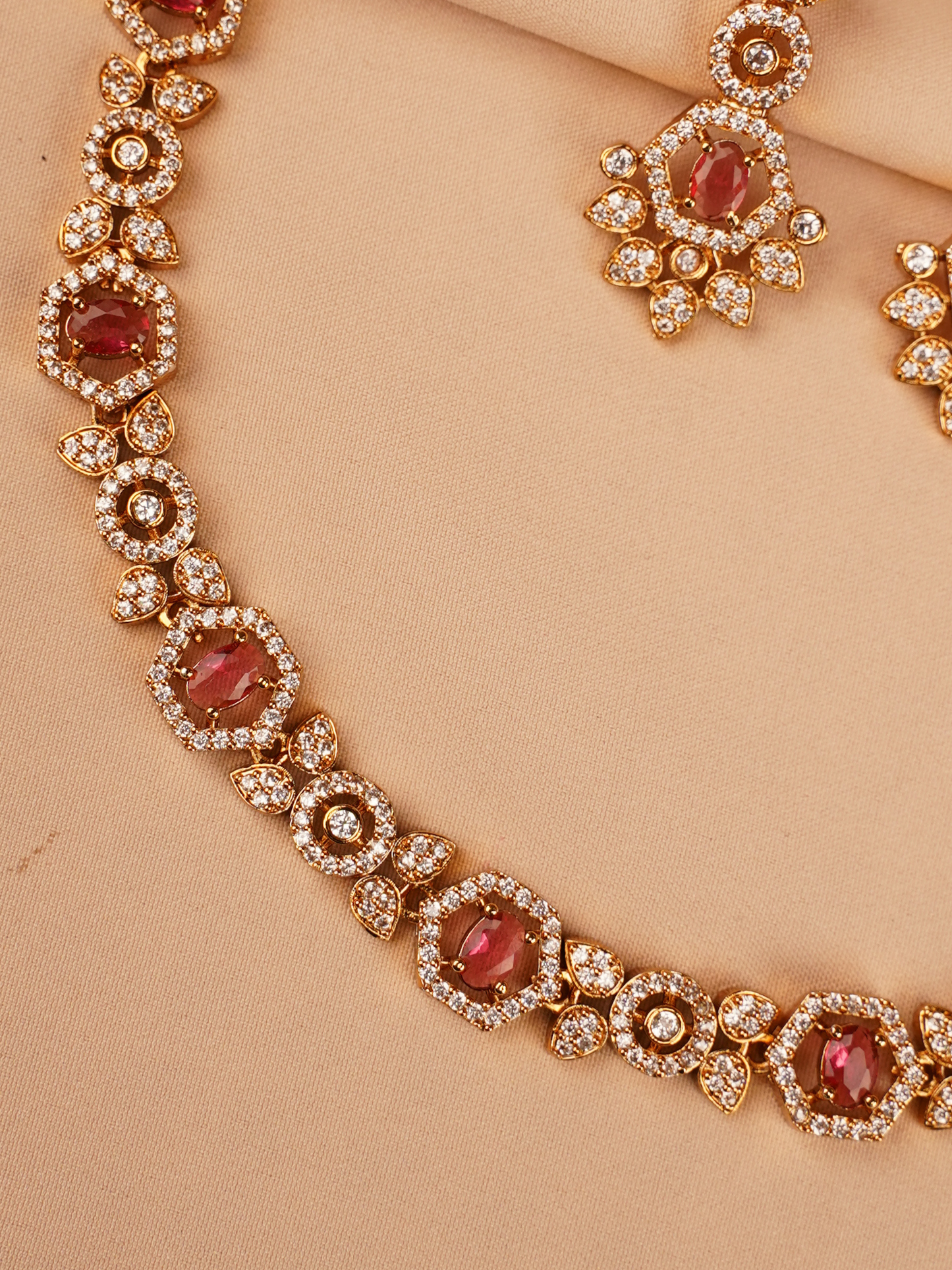Red Stone & Crystal Elegant Necklace Set