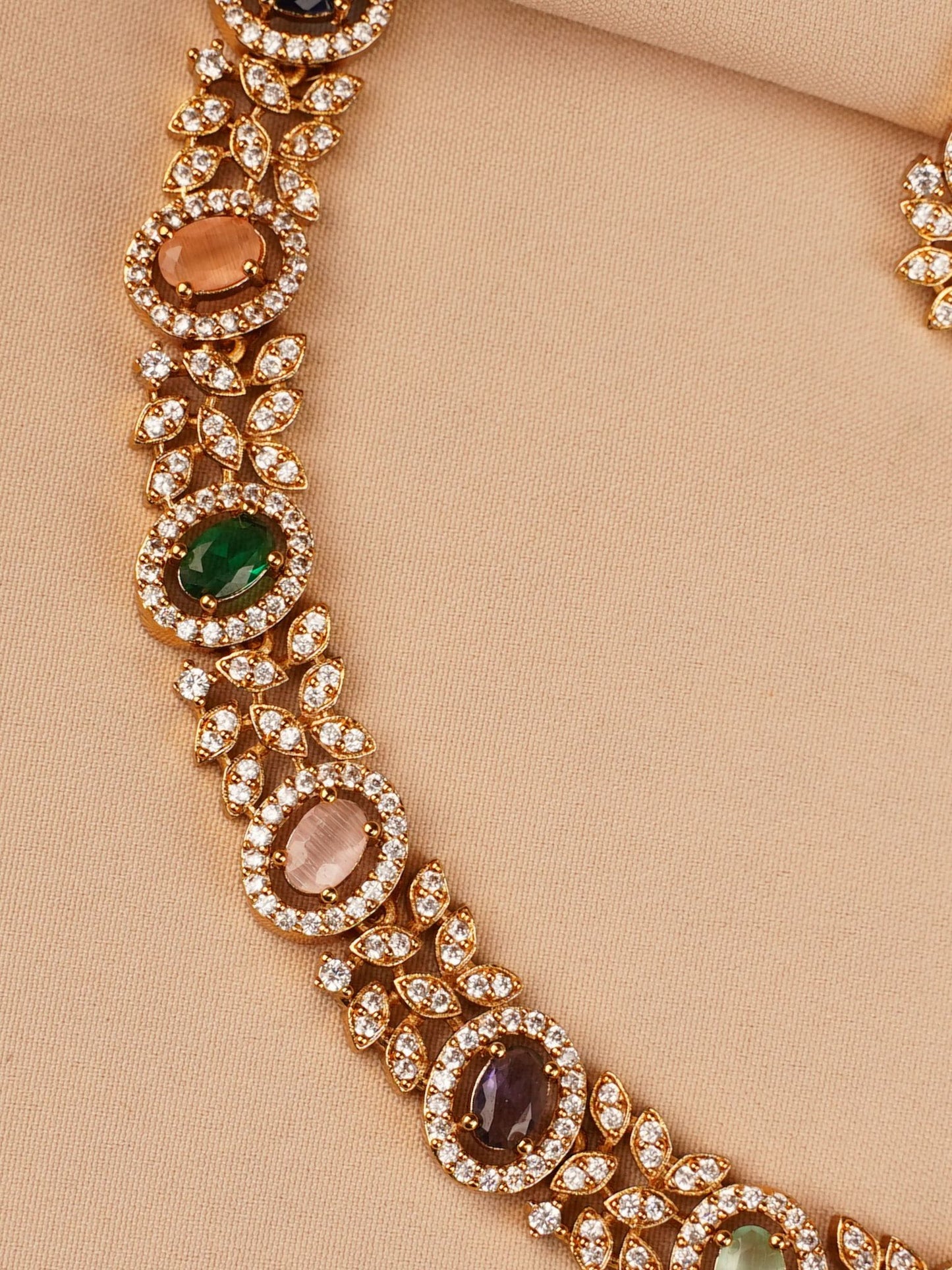 Multicolour Crystal Necklace Set