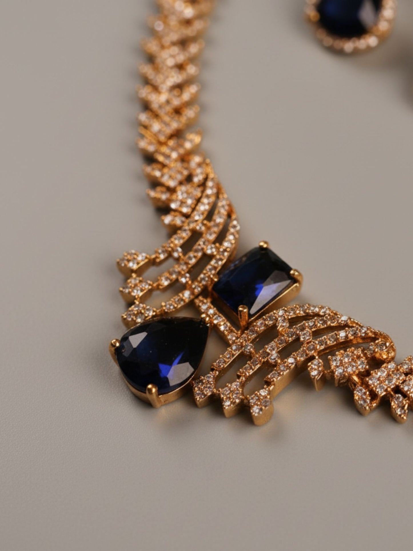 Royal Sapphire Blue Stone Necklace Set with Diamond Finish