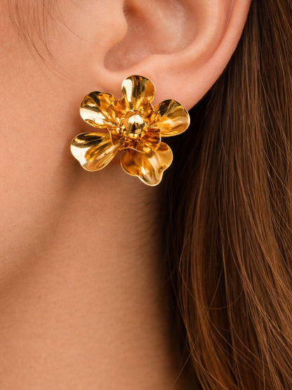 Golden Bloom Sculpted Stud Earrings
