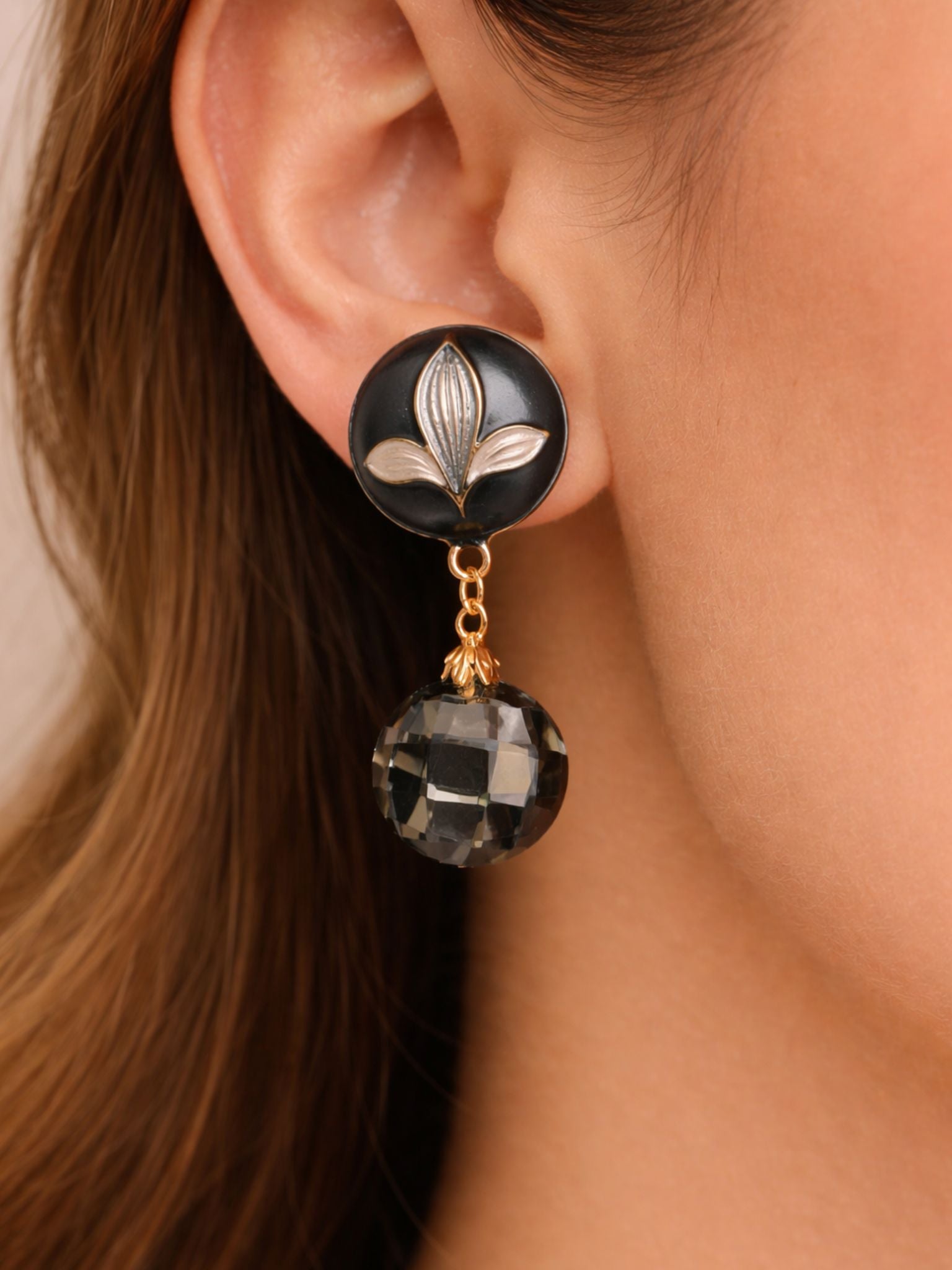Noir Leaf Crystal Drop Earring