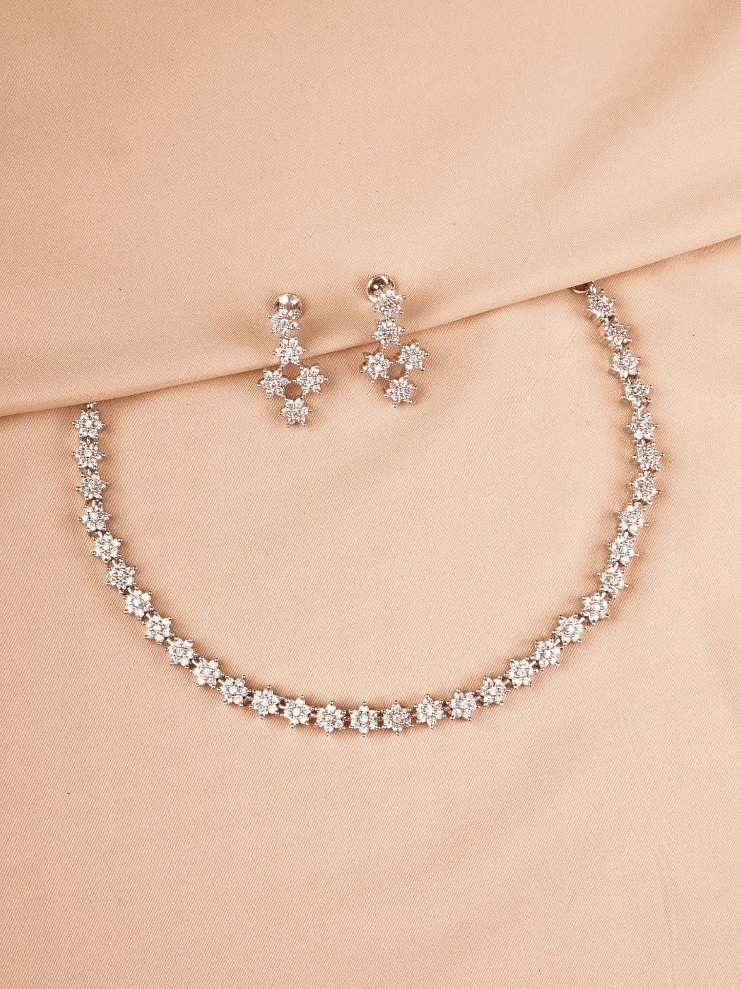 Snow Bloom Crystal Necklace Set