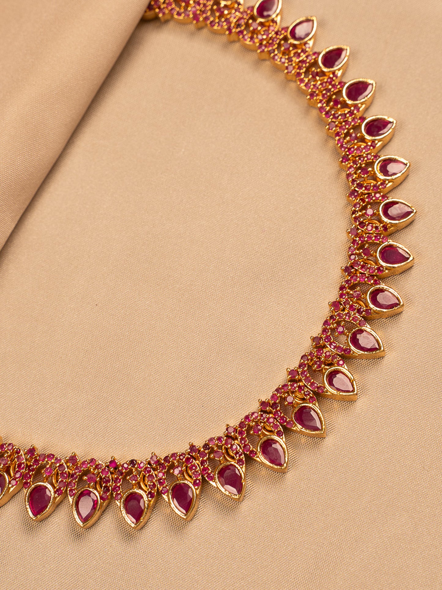 Royal Ruby Red Kundan Necklace Set