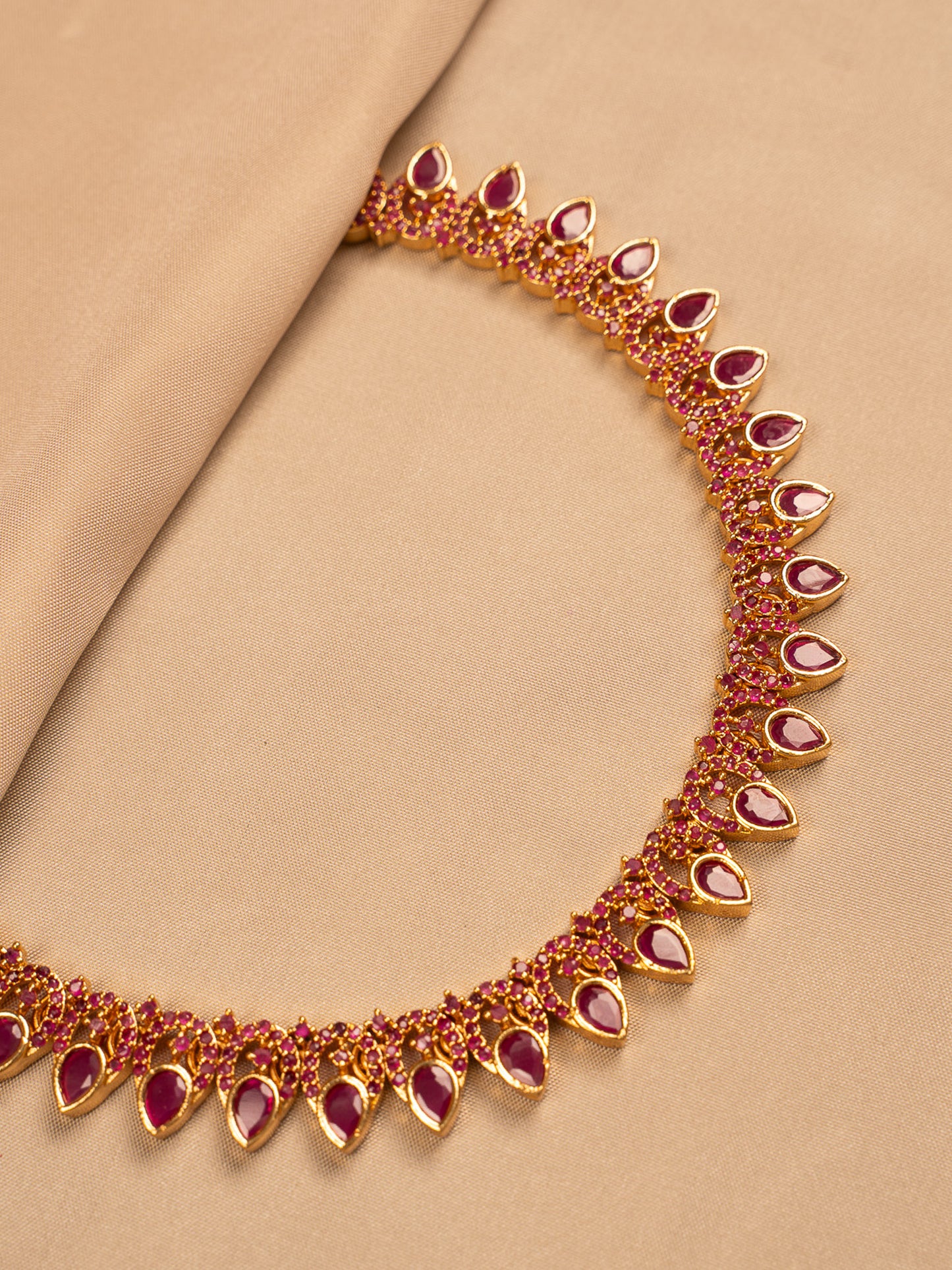 Royal Ruby Red Kundan Necklace Set