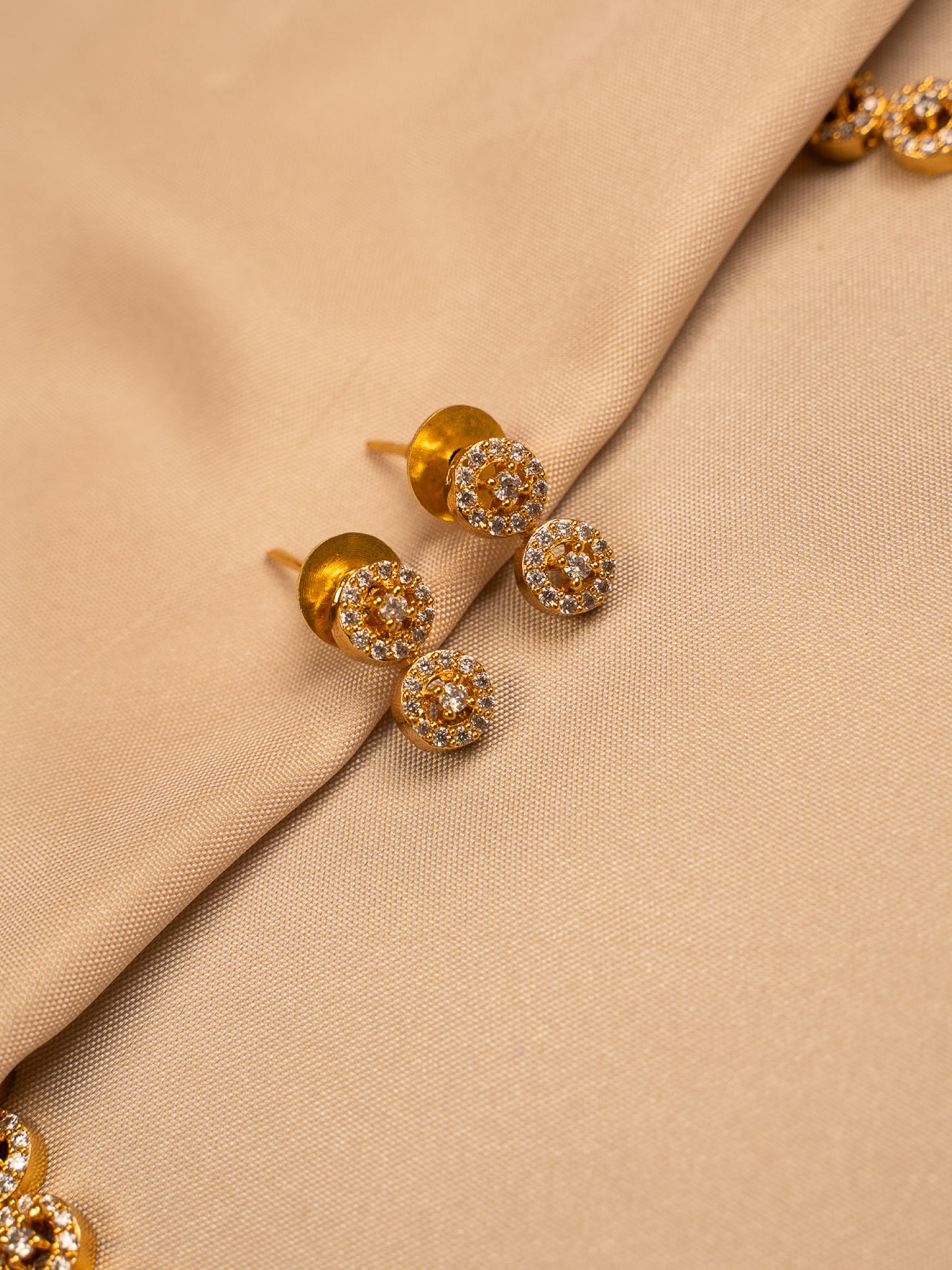 Classic Gold Crystal Floral Necklace Set