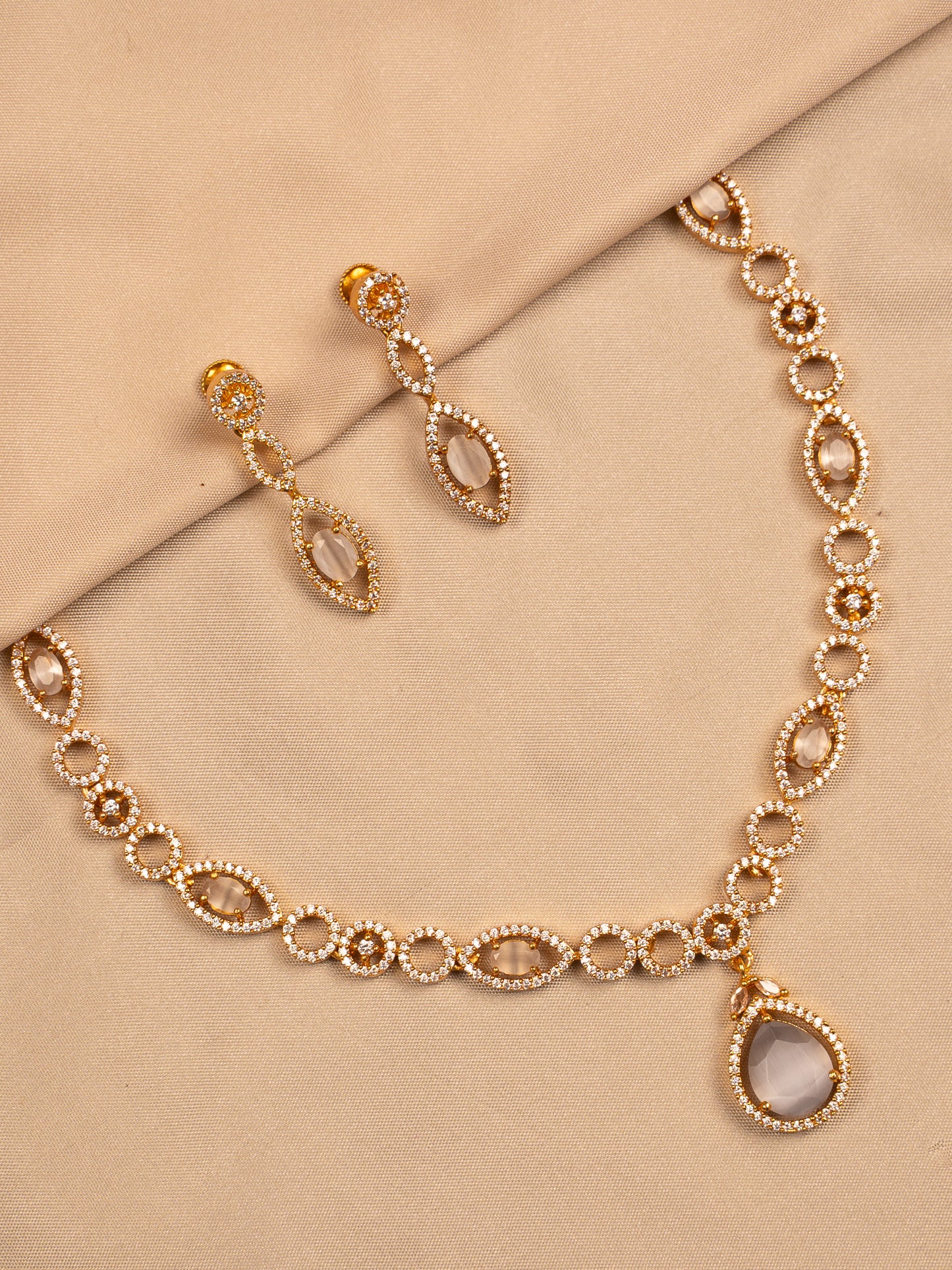 Crystal Glow Drop Necklace Set – Grey Stone & Gold Polish