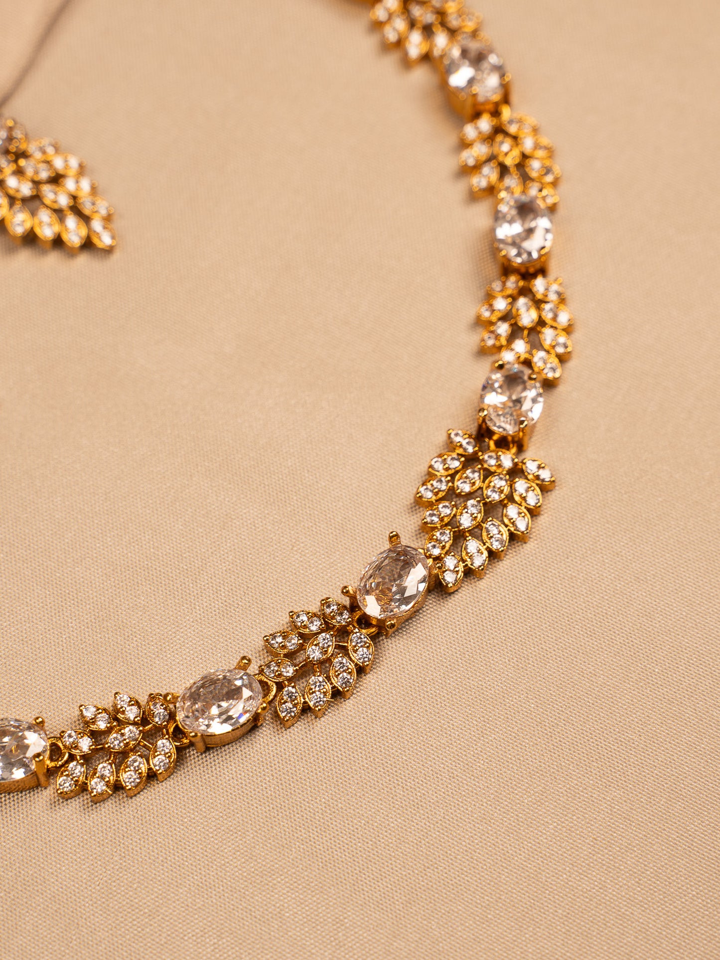 Classic Oval Crystal Necklace Set with Gold Leaf Accents