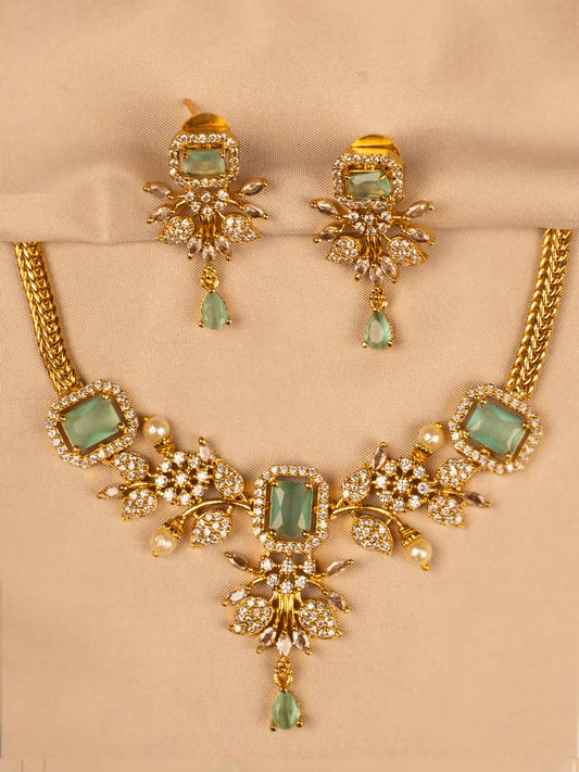 Exquisite Green and White Stone Necklace Set KC313