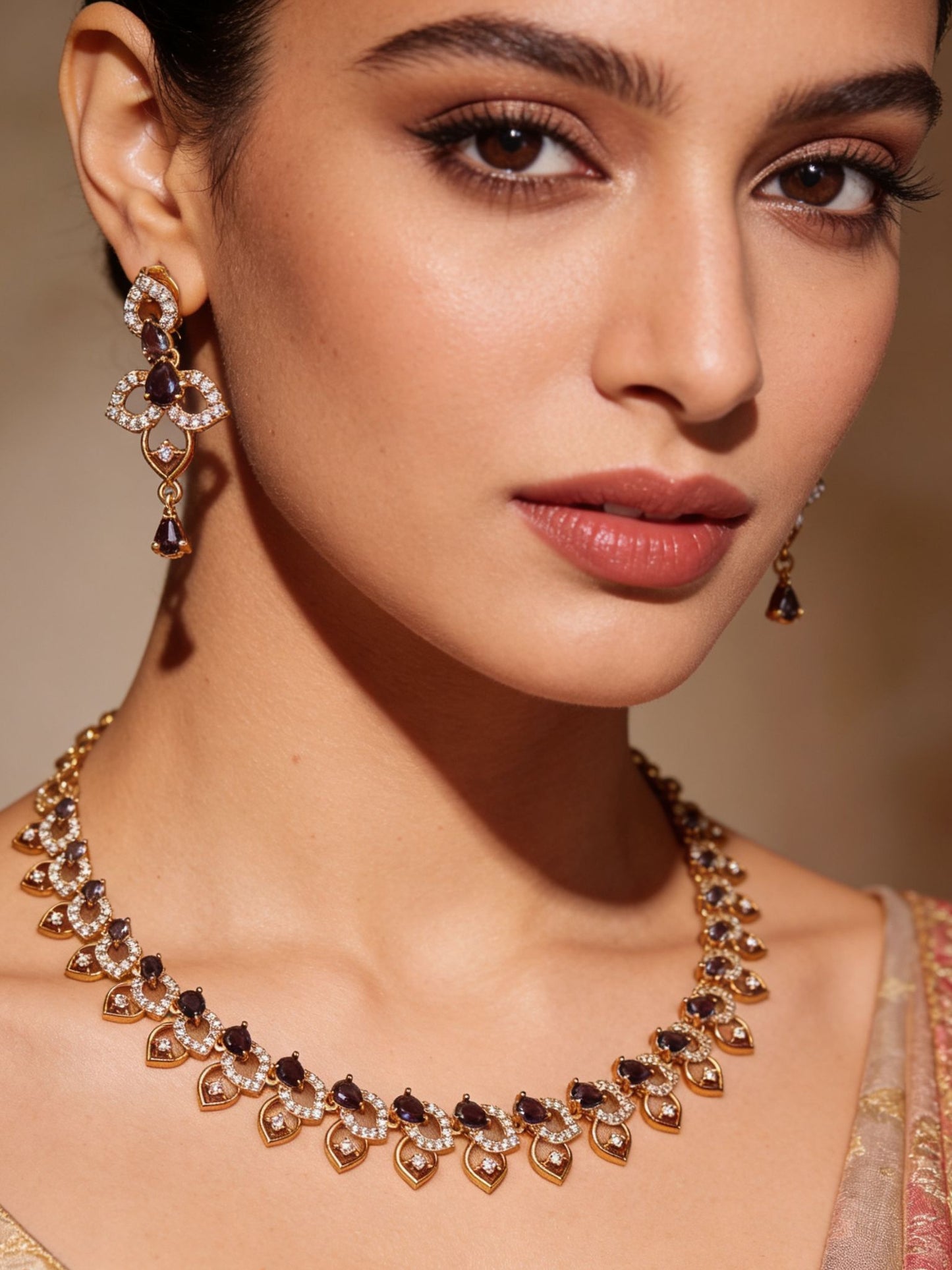 Smoky Pearl Heart Necklace Set