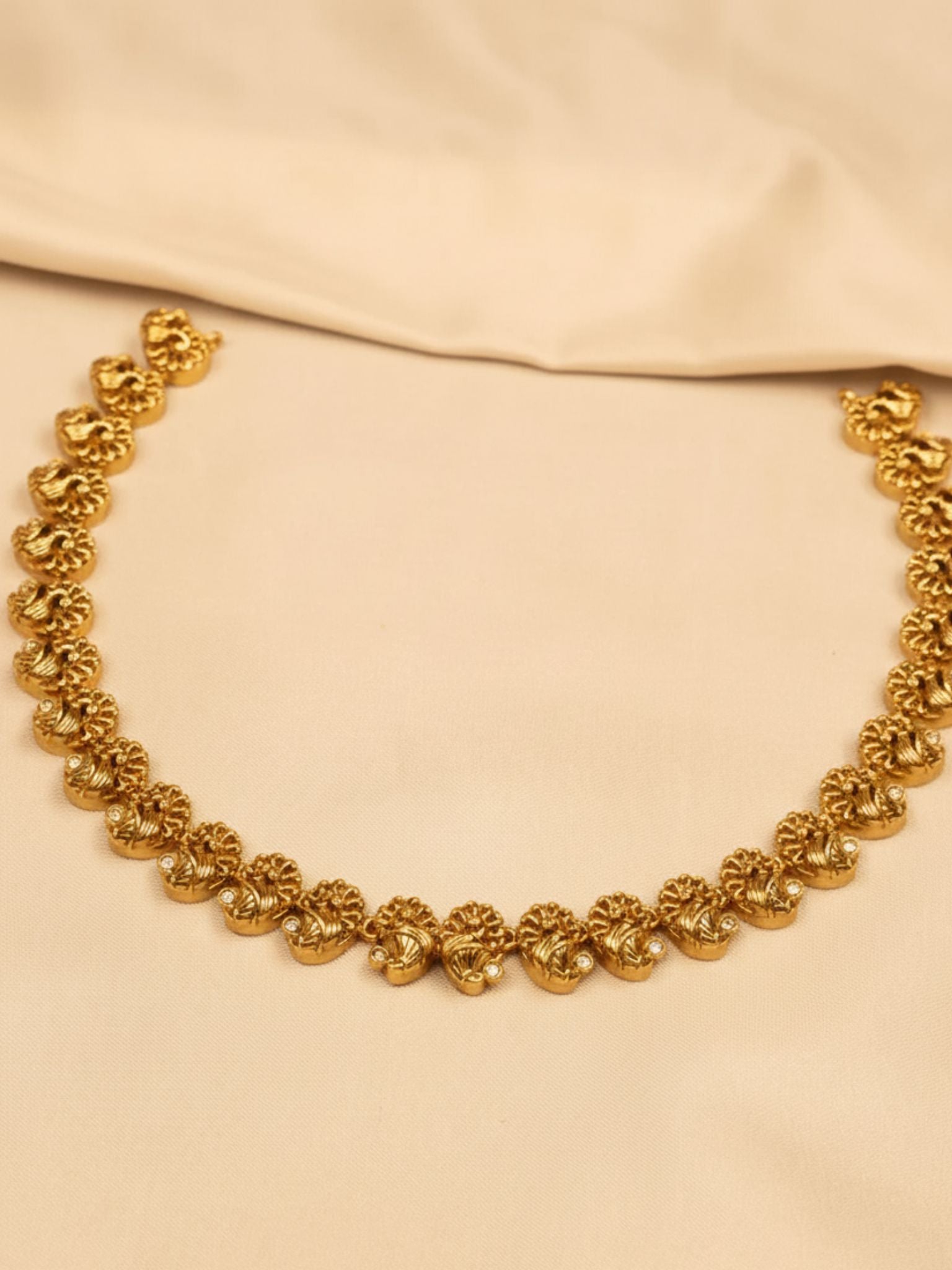 Gold and White Stone Necklace – Elegant & Timeless KC602