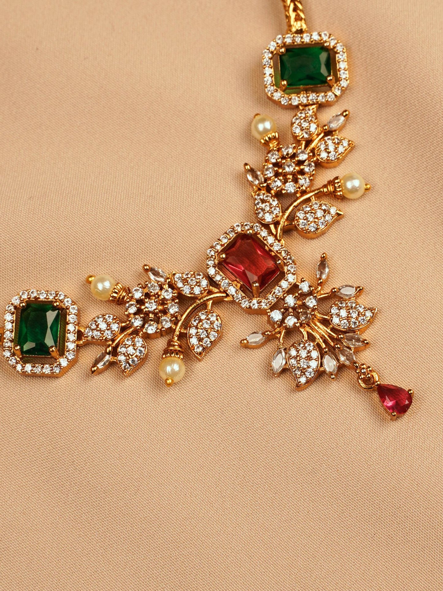 Emerald Green and Red Stone Necklace Set