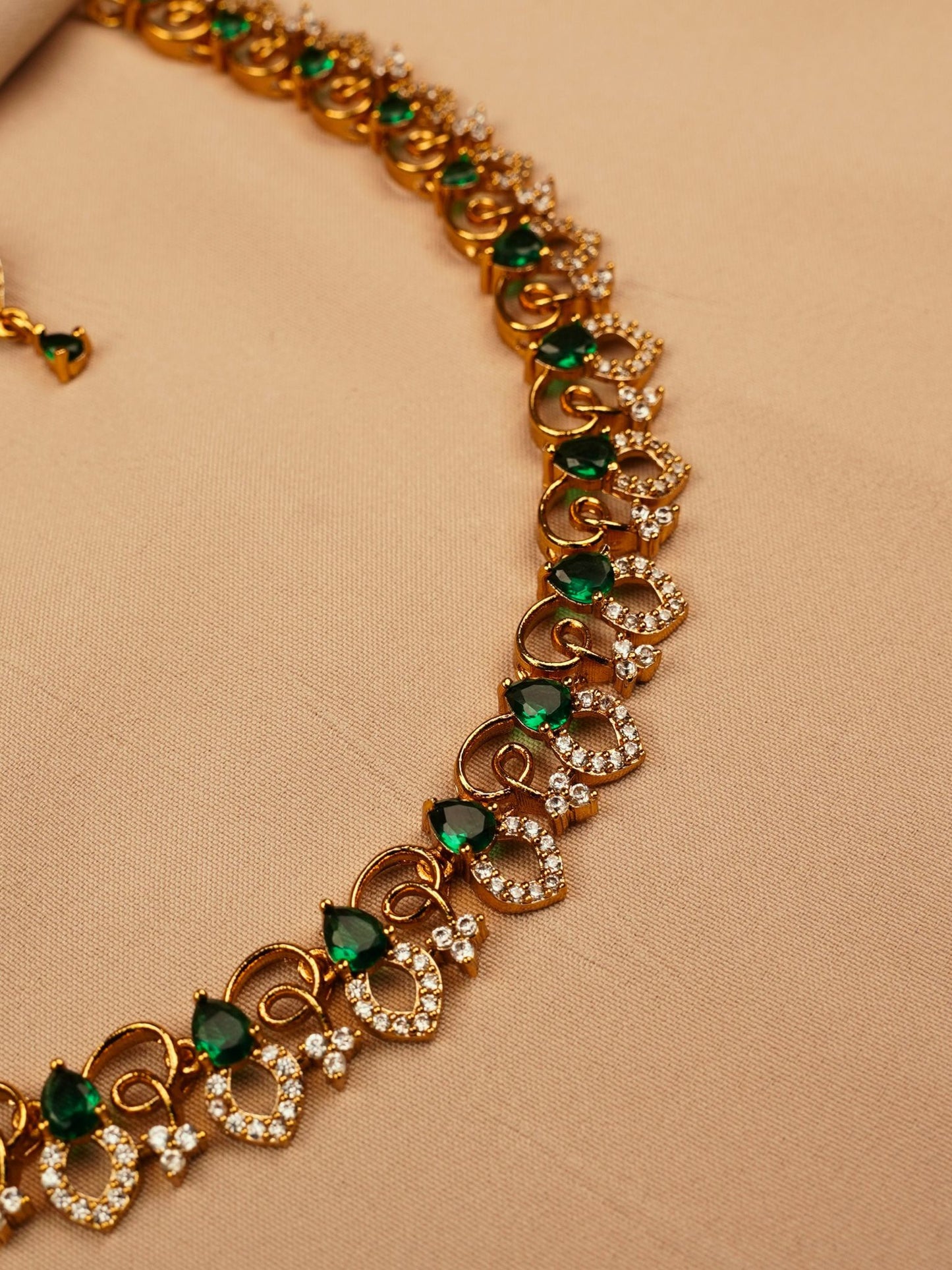 Elegant Gold-Plated Emerald Necklace Set with Earrings