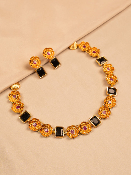 Elegant Black Stone and Floral Gold-Plated Necklace Set with Earrings