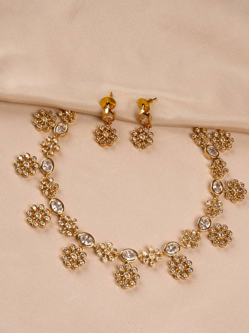 Bridal Jewelry Kaithra - Elegant White Stone Modern Design