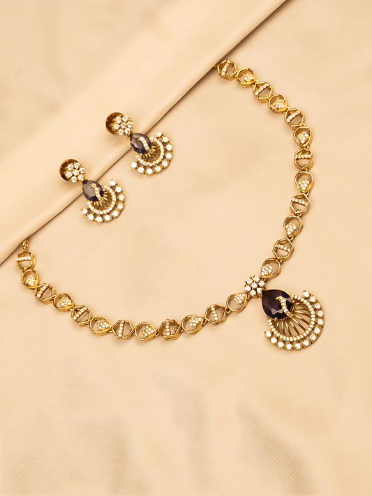 Elegant Purple Pendant Necklace – Stylish & Timeless KC596