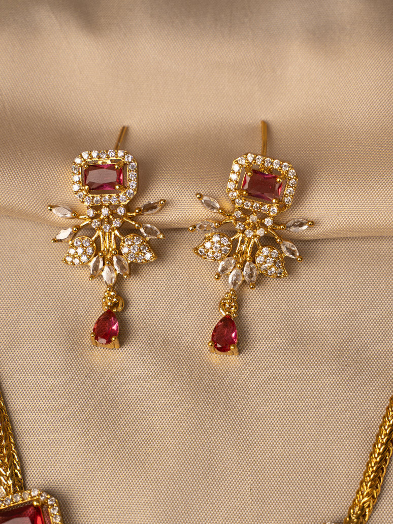 Elegant Ruby Red Necklace – Classic & Timeless Beauty  KC580