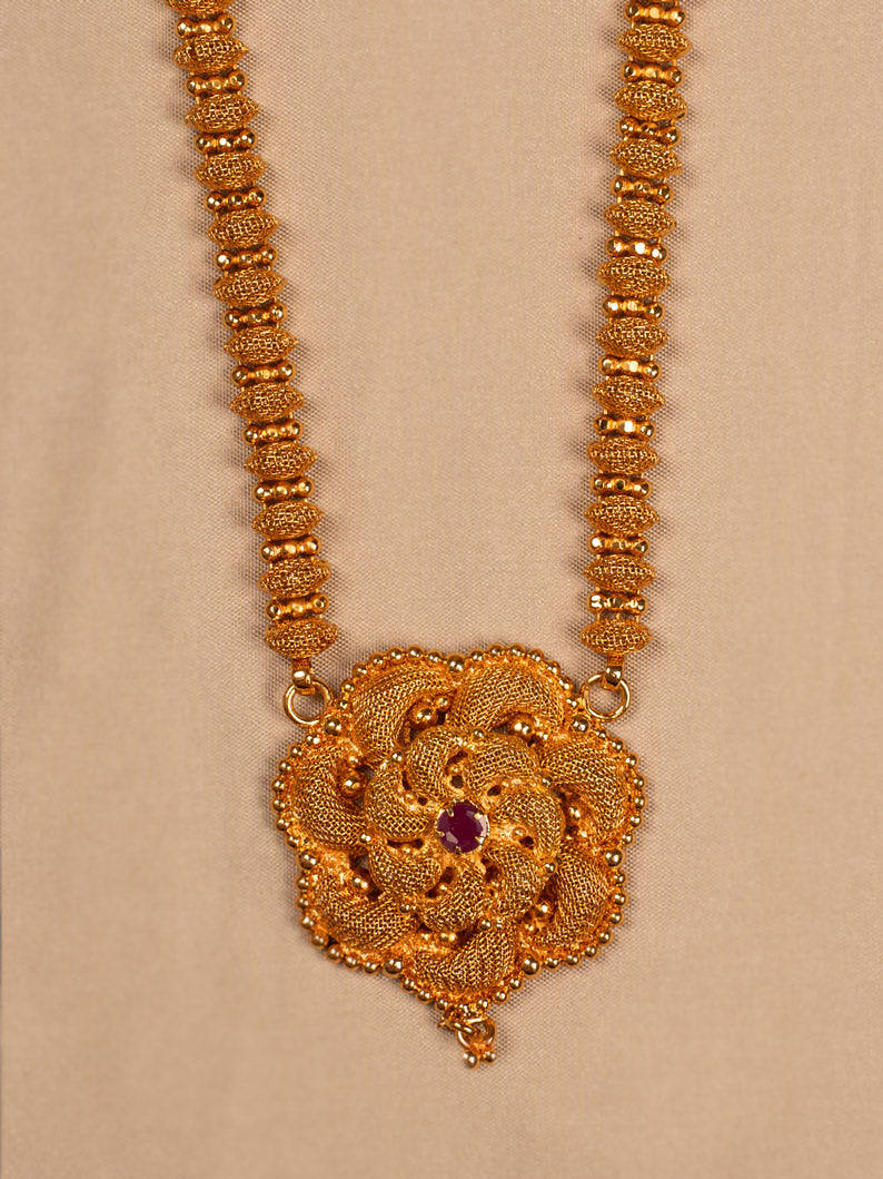 Paisley Floral Pendant Necklace – Red & Green Stones